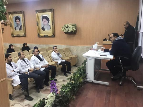 جلسه مدیر و مترون محترم بیمارستان امام علی(ع) با سرپرستاران مرکز